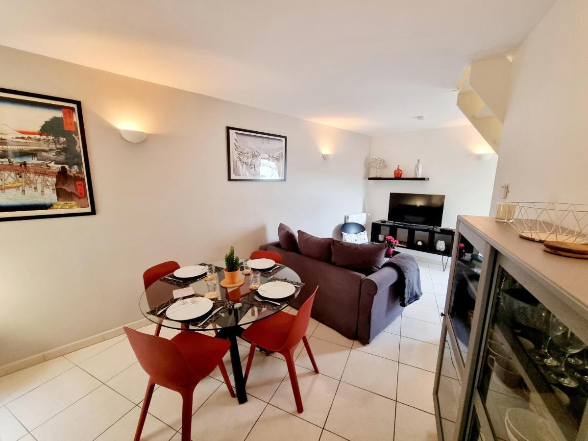 Coquette Maison De Ville Calme Avec Patio Angoulême Kültér fotó