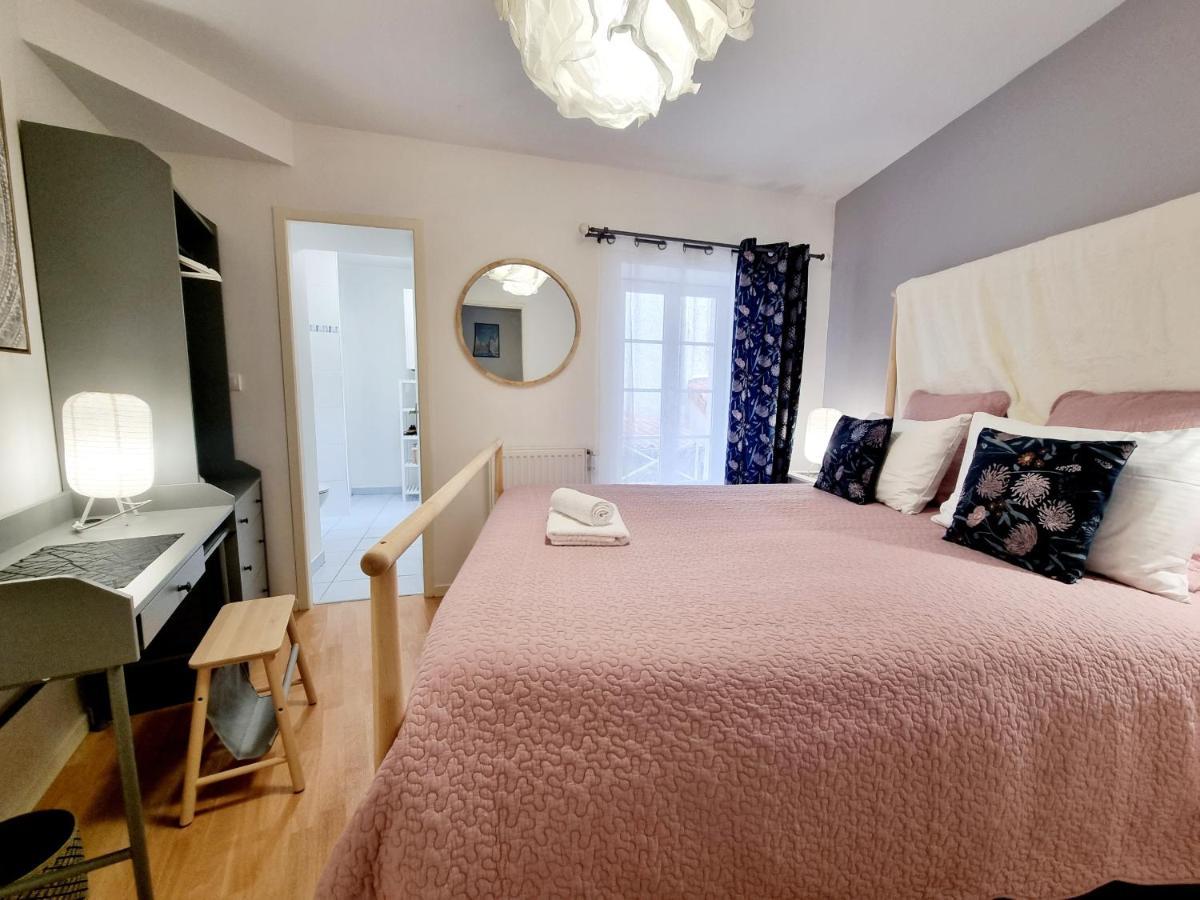 Coquette Maison De Ville Calme Avec Patio Angoulême Kültér fotó